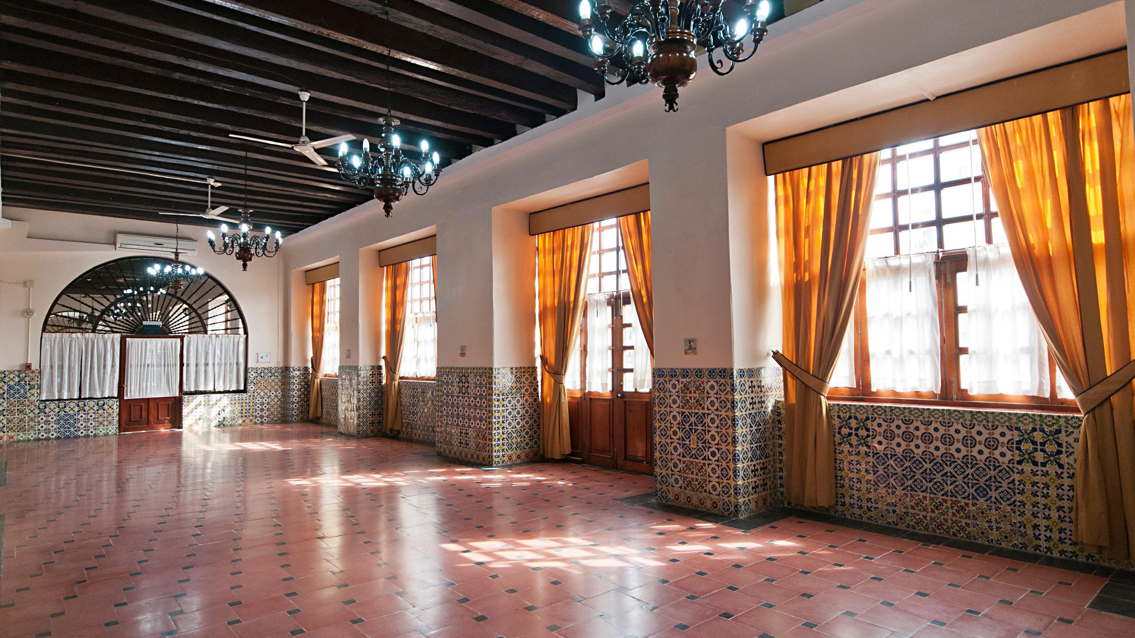 Hotel Veracruz-centro Historico, An Ihg Veracruz