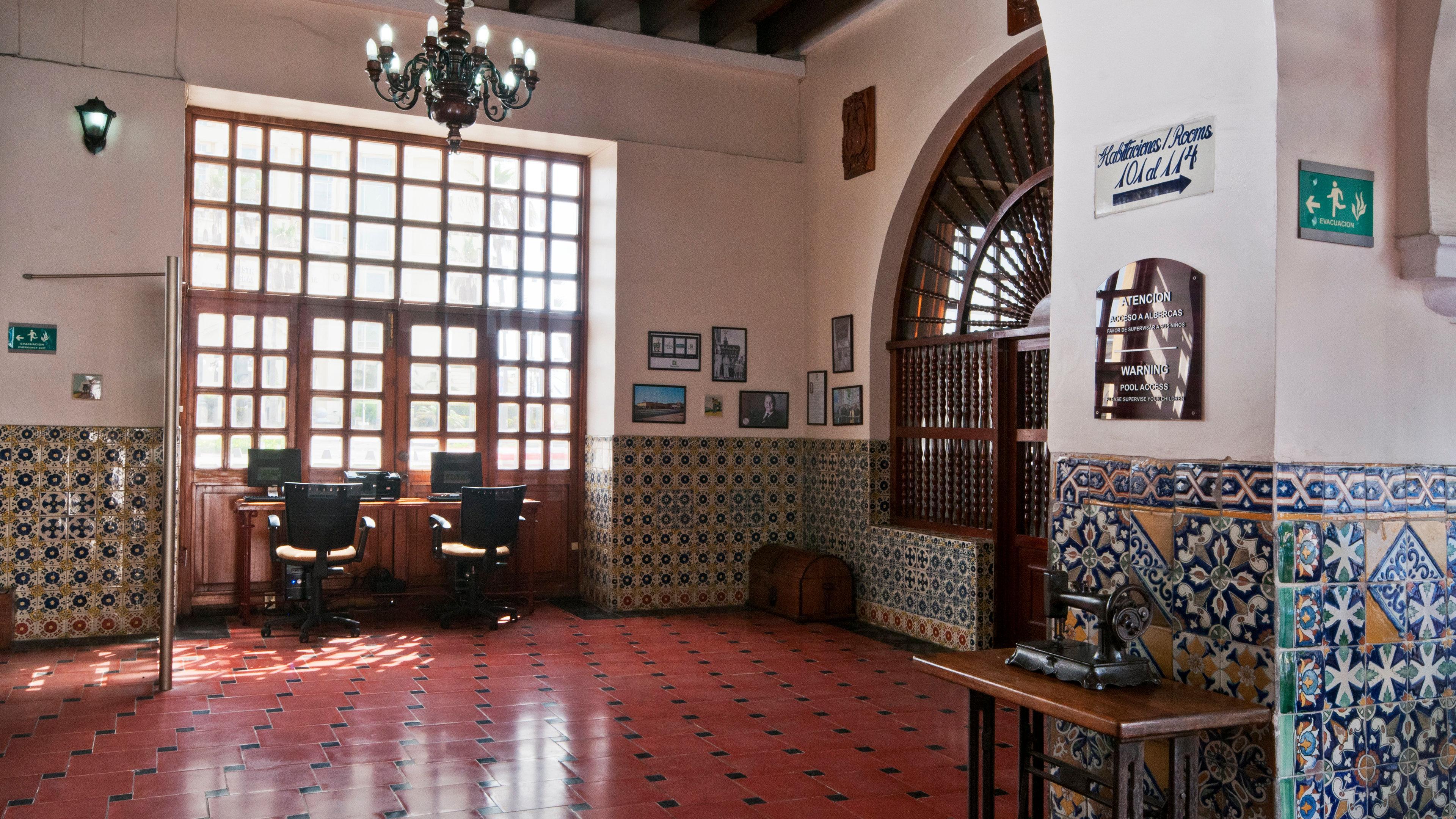 Hotel Veracruz-centro Historico, An Ihg 5*